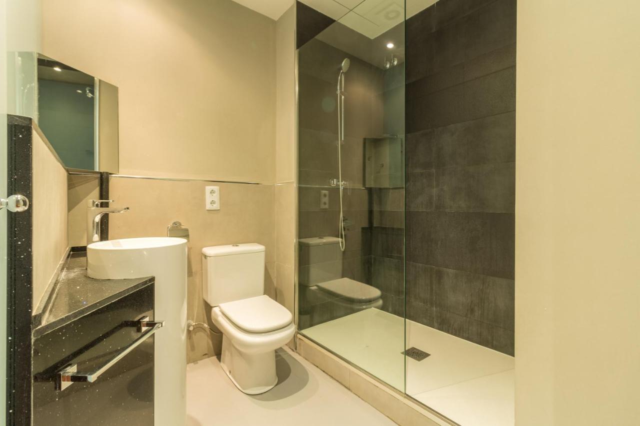 Key Paseo De Gracia Gaudi Y Miro Apartment บาร์เซโลนา ภายนอก รูปภาพ
