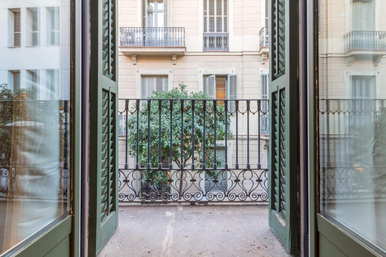 Key Paseo De Gracia Gaudi Y Miro Apartment บาร์เซโลนา ภายนอก รูปภาพ