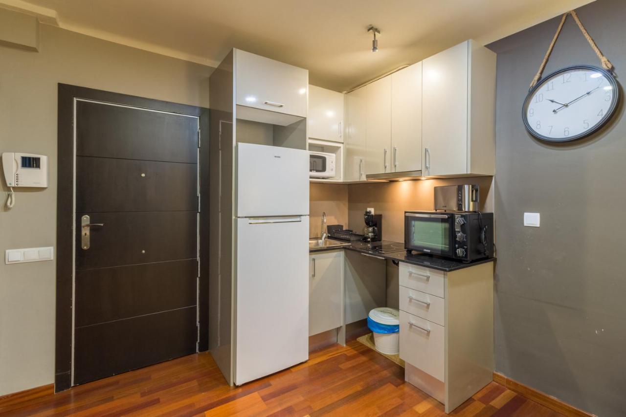 Key Paseo De Gracia Gaudi Y Miro Apartment บาร์เซโลนา ภายนอก รูปภาพ